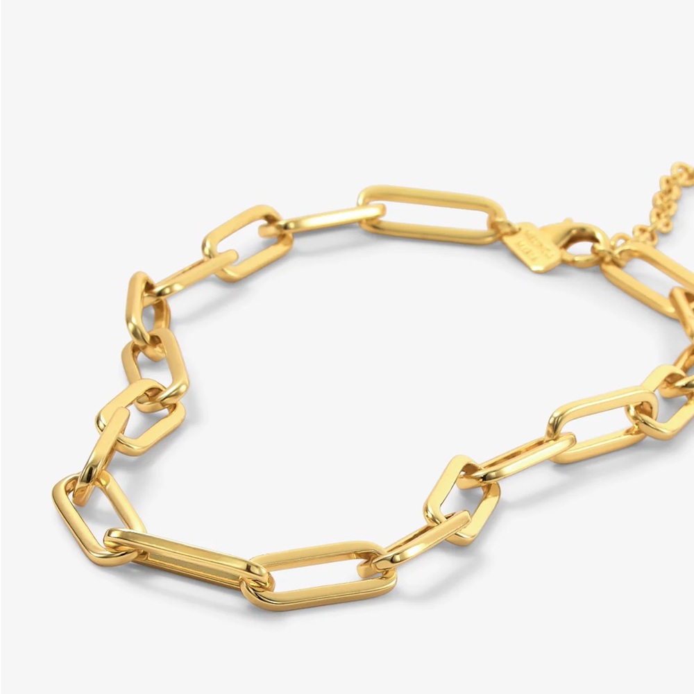 NWT Melinda Maria || Elegant Gold Chain Paperclip Necklace